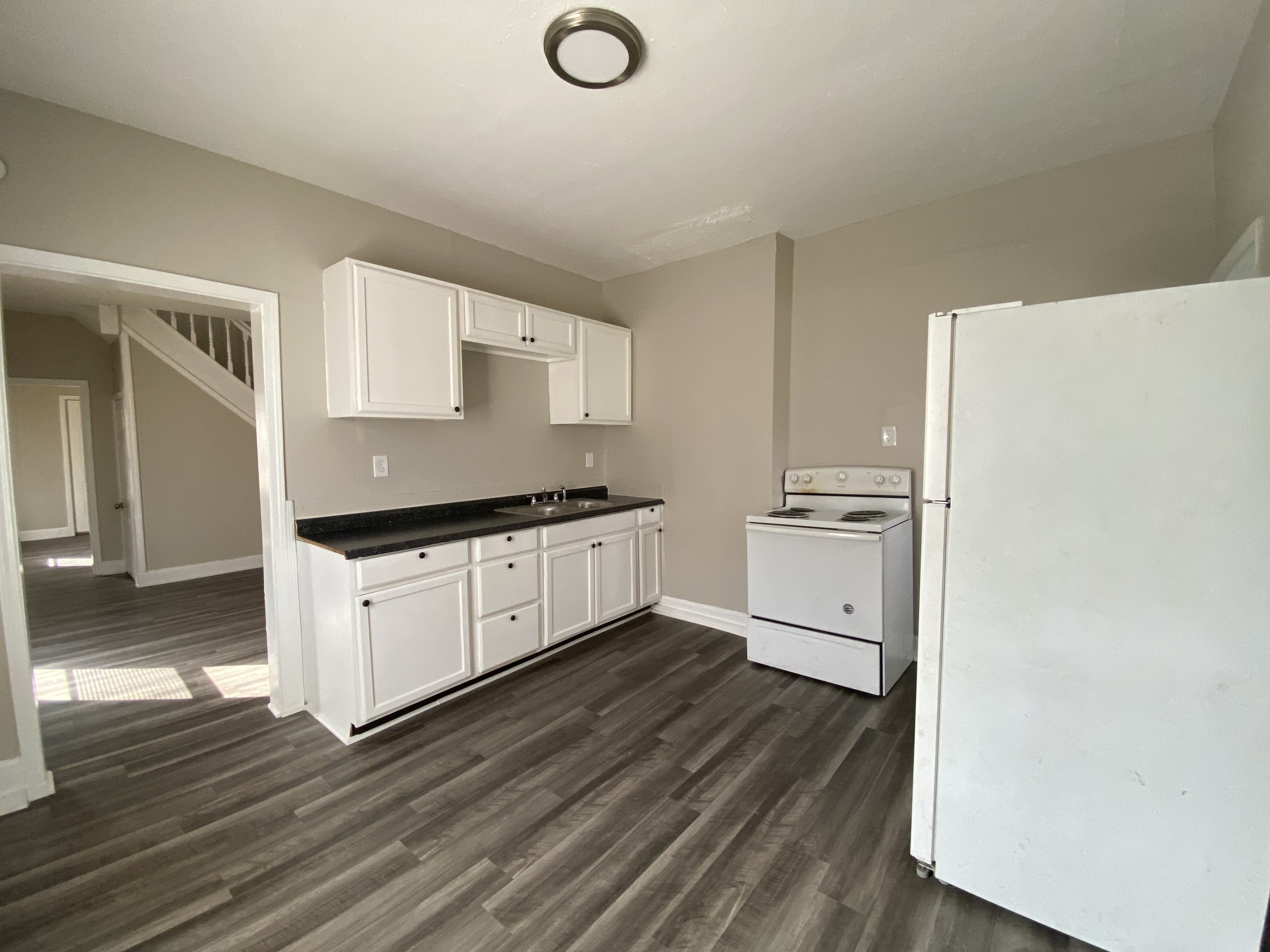 425-427 South Rural Street Indianapolis, IN 46201 - Photo 23 of 27 Gallery Image 23
