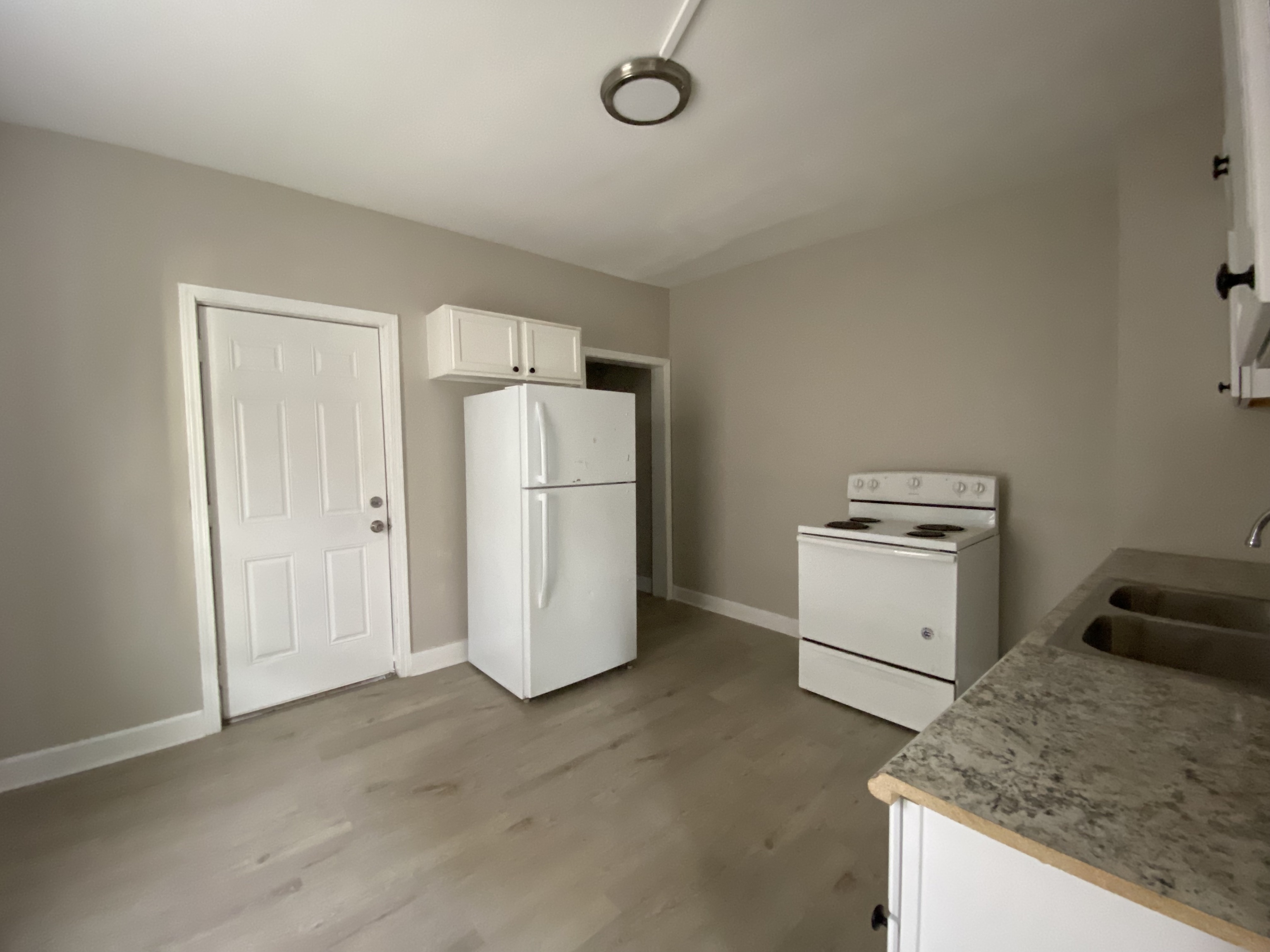 425-427 South Rural Street Indianapolis, IN 46201 - Photo 9 of 27 Gallery Image 9