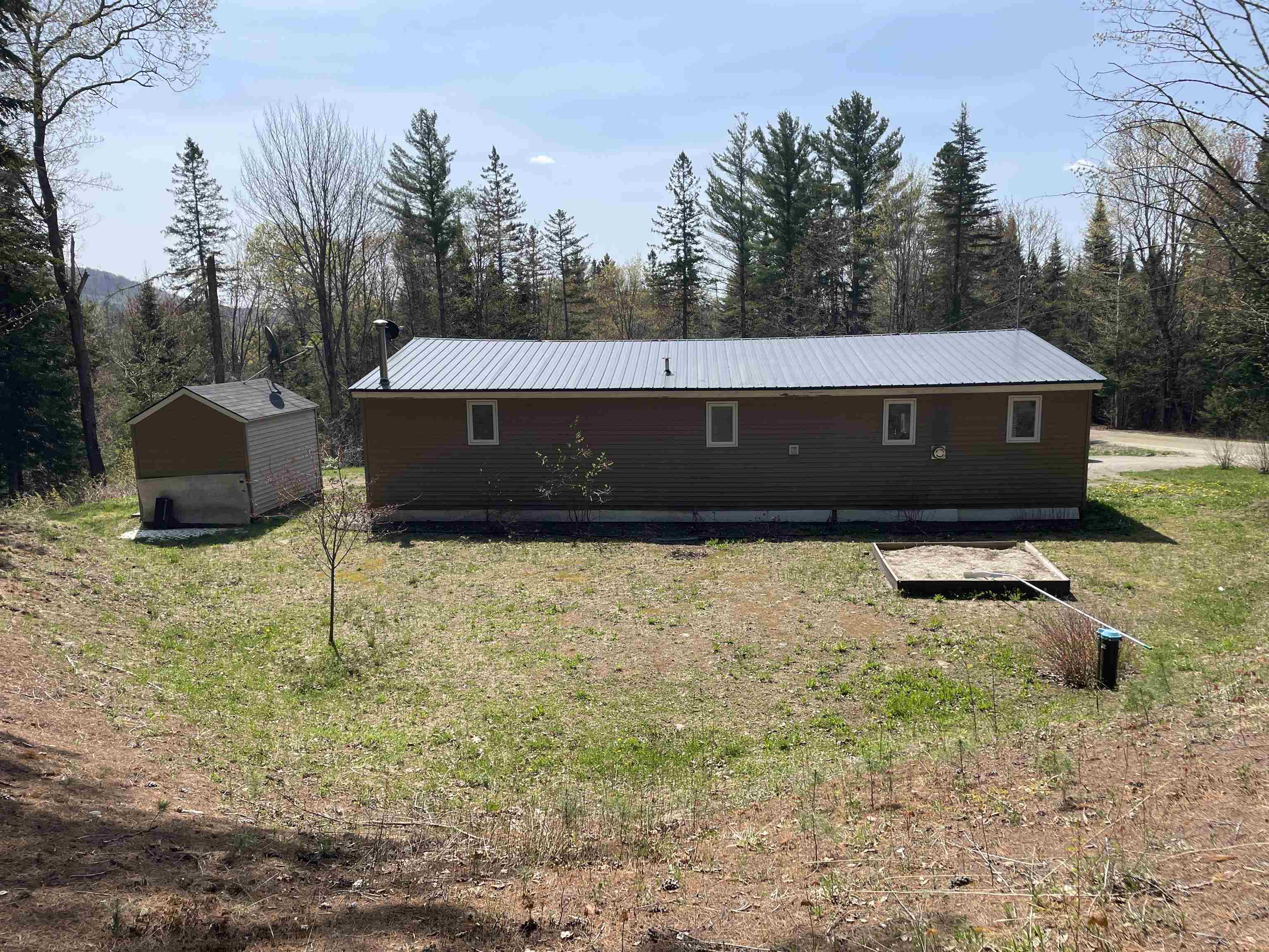 2804 Center Pond Road Newark, VT 05871 - Photo 18 of 27 Gallery Image 18