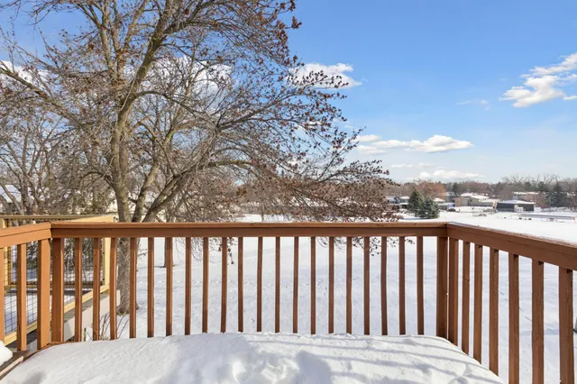 $254,900 | 4202 Sylvia Lane South, Shoreview, MN 55126