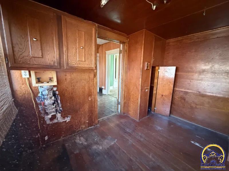 715 Shawnee Street Hiawatha, KS 66434 - Photo 6 of 11