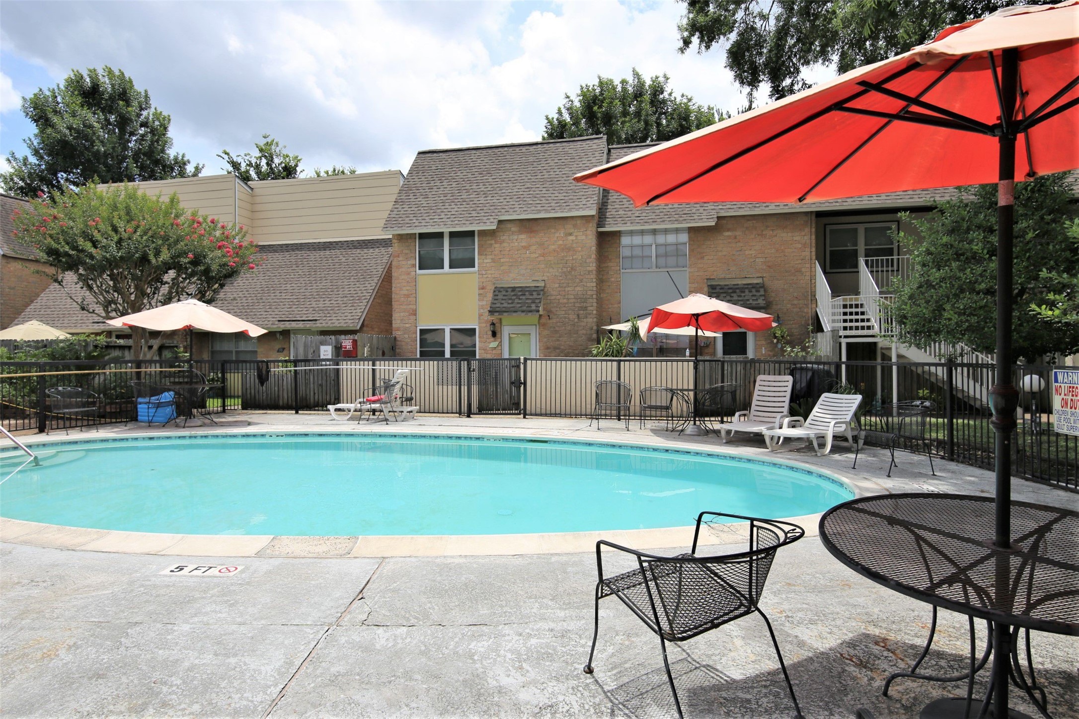 1433 Cedar Post Lane, Unit 27 Houston, TX 77055 - Photo 18 of 18 a view of outdoor space yard and patio