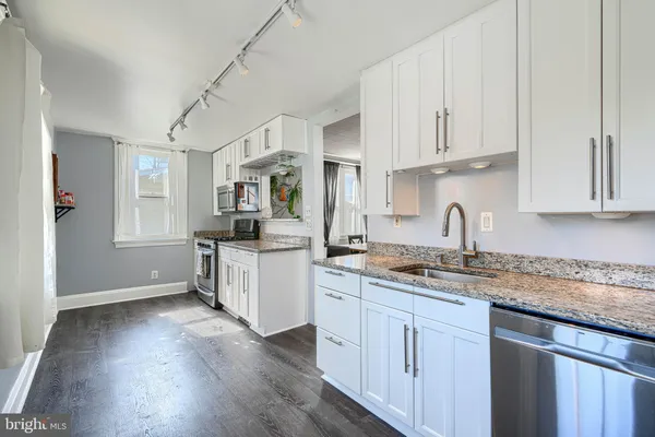 $300,000 | 2920 Putty Hill Avenue, Baltimore, MD 21234
