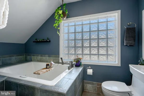 $300,000 | 2920 Putty Hill Avenue, Baltimore, MD 21234