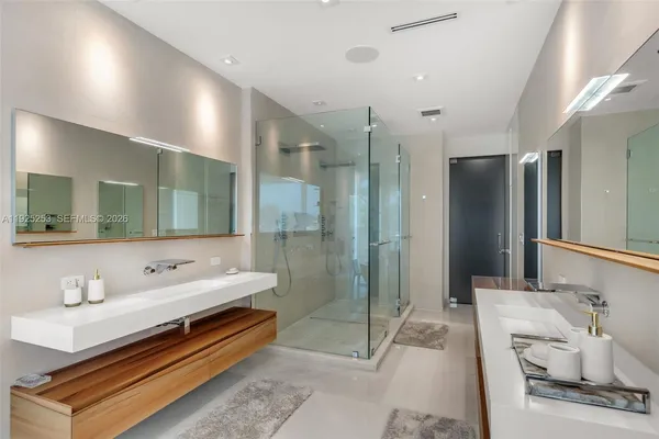 $60,000 | 420 Island Drive, Key Biscayne, FL 33149