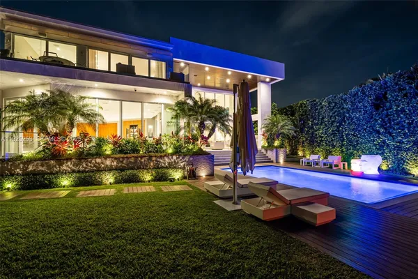$60,000 | 420 Island Drive, Key Biscayne, FL 33149