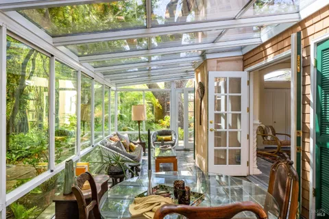 $1,425,000 | 637 5th Street East, Sonoma, CA 95476