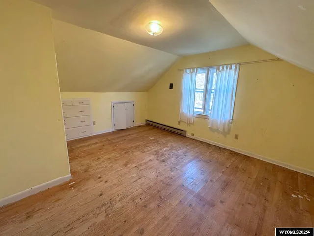 $215,000 | 1221 Fairview Drive, Riverton, WY 82501