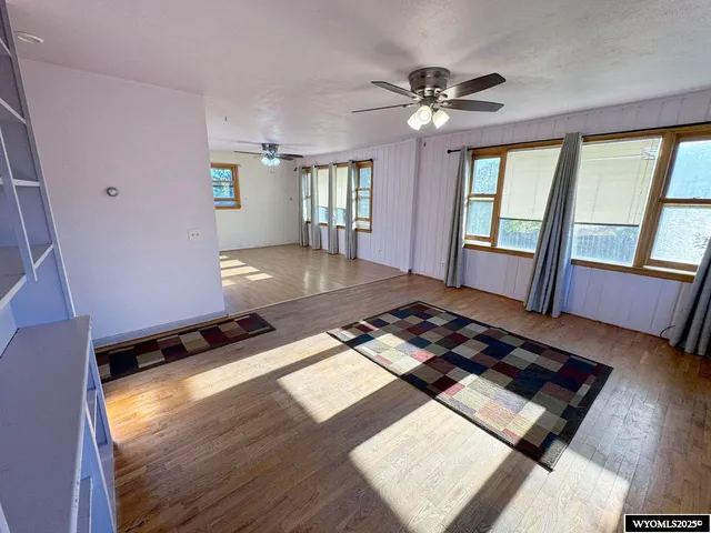 $215,000 | 1221 Fairview Drive, Riverton, WY 82501