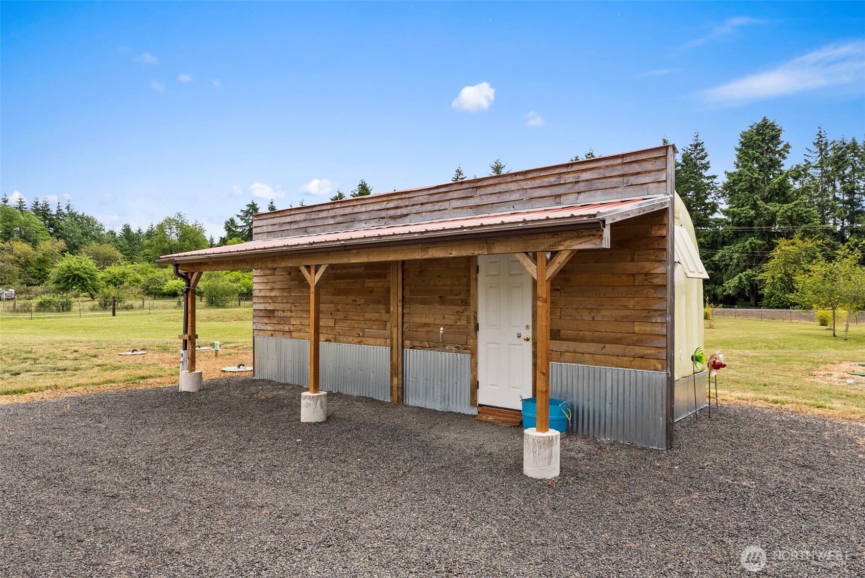 1241 Koontz Road Chehalis, WA 98532 - Photo 18 of 38 a view of a house with pool