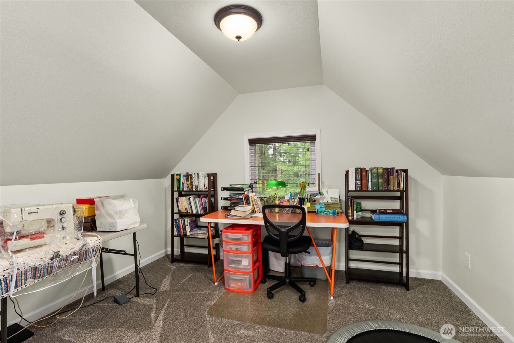 1241 Koontz Road Chehalis, WA 98532 - Photo 37 of 38 a view of a workspace with furniture