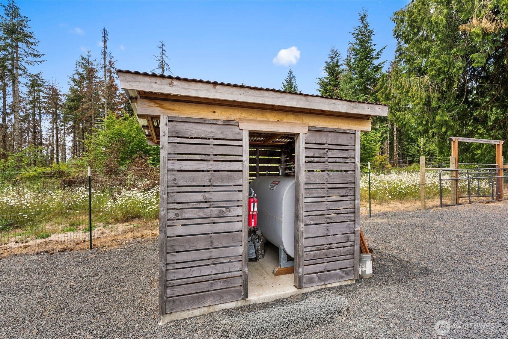 1241 Koontz Road Chehalis, WA 98532 - Photo 9 of 38 a front view of a house with a yard