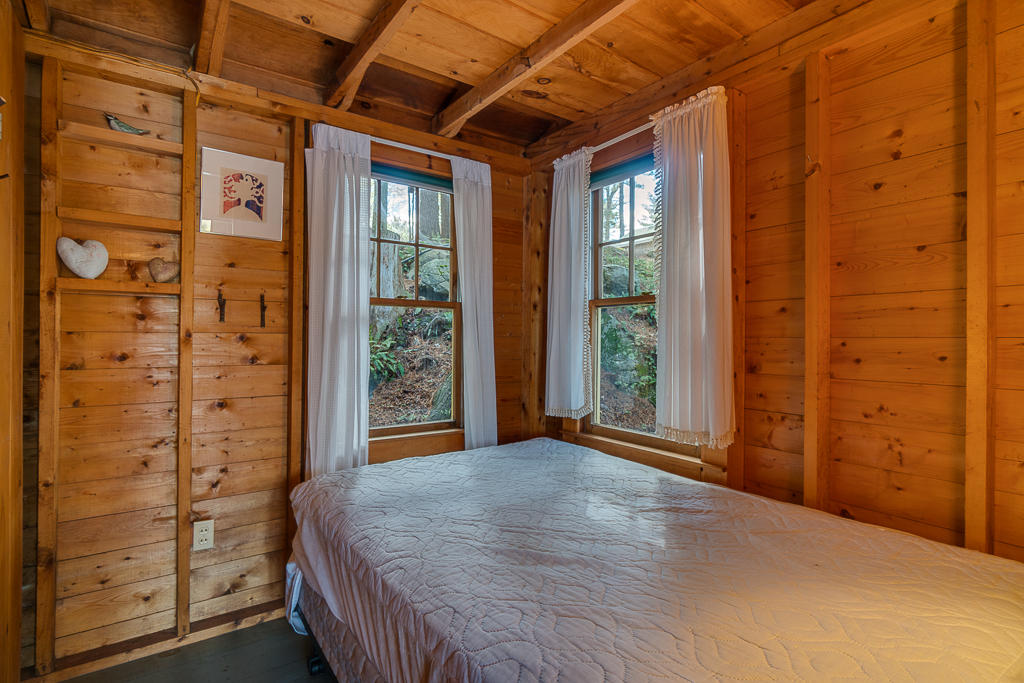 157 Cottage Point Road Damariscotta, ME 04543 - Photo 22 of 33 157 Cottage Point Rd. Damariscotta, ME_(
