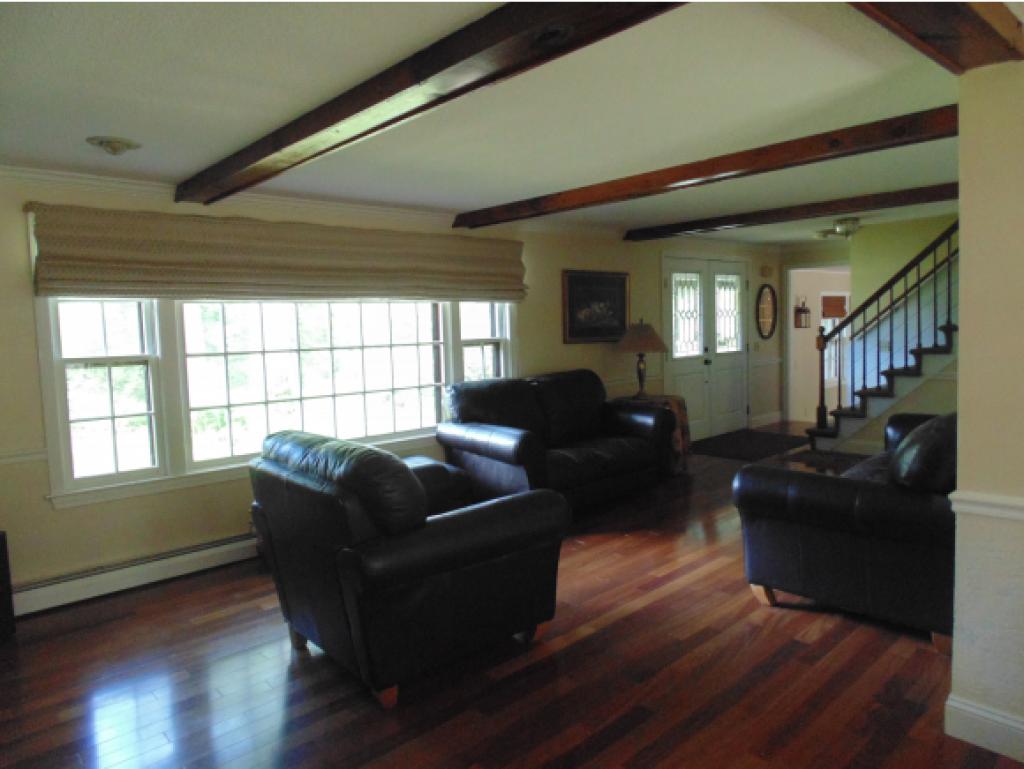 221 Wash Pond Road Hampstead, NH 03841 - Photo 8 of 20
