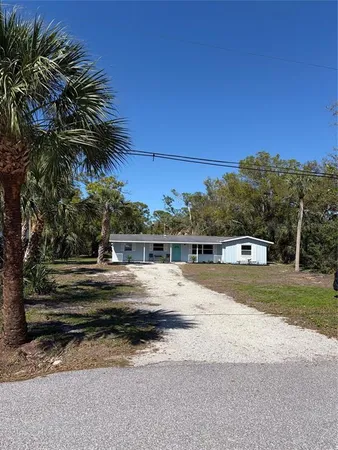 $2,600 | 201 Palmetto Road West, Nokomis, FL 34275