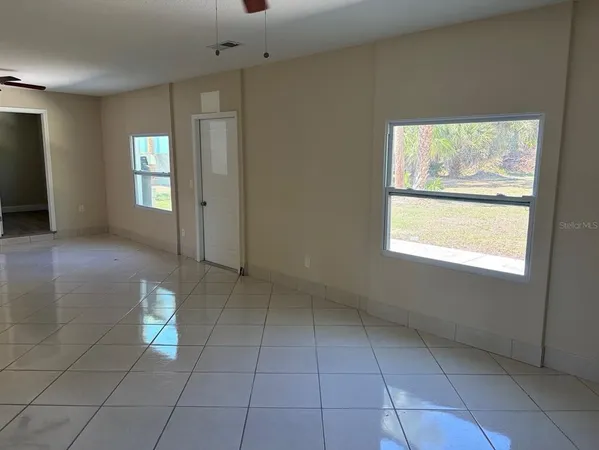 $2,600 | 201 Palmetto Road West, Nokomis, FL 34275