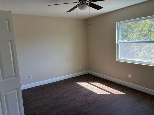 $2,600 | 201 Palmetto Road West, Nokomis, FL 34275