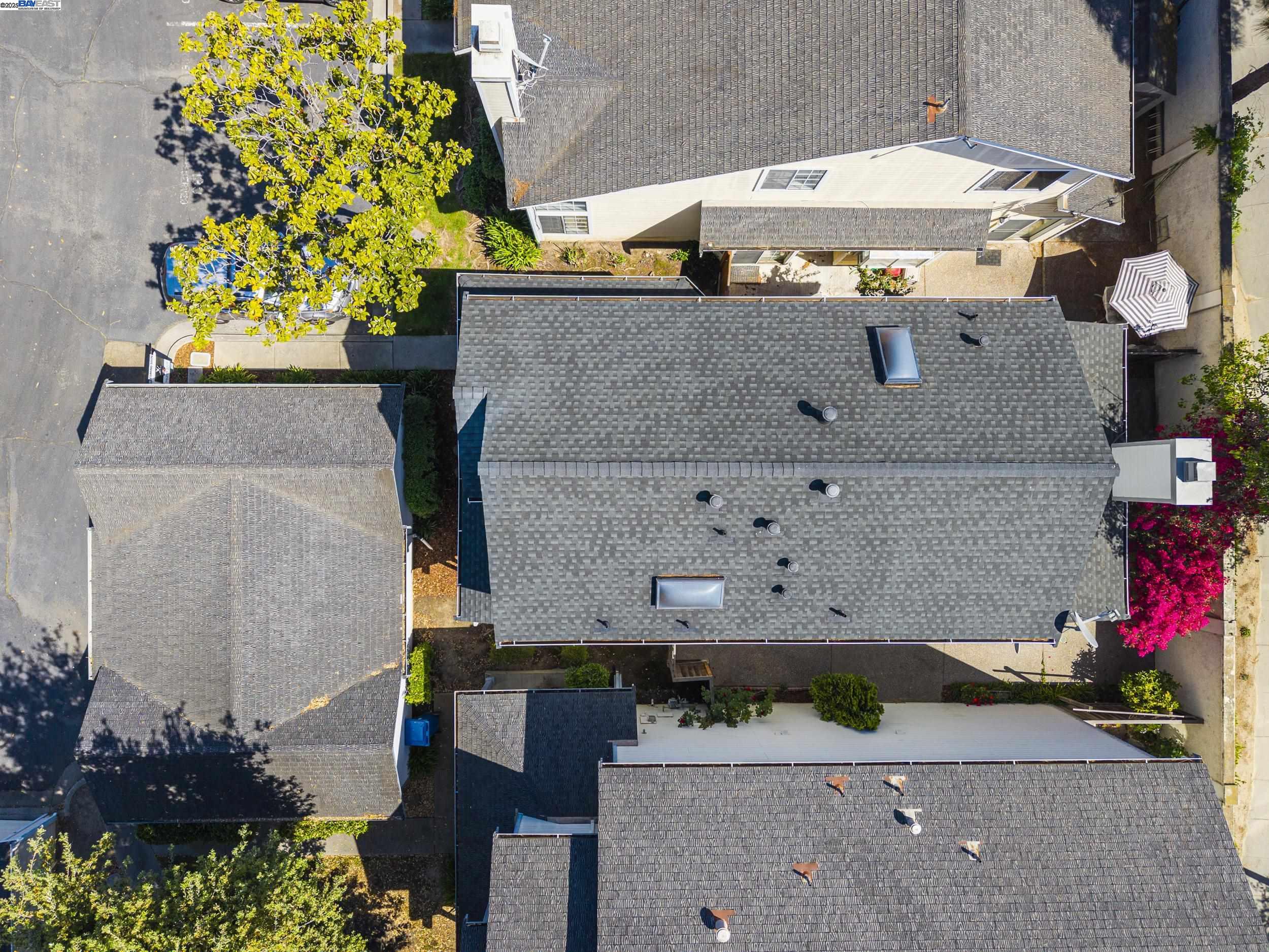 6453 Potrero Drive Newark, CA 94560 - Photo 33 of 34 an aerial view of a house