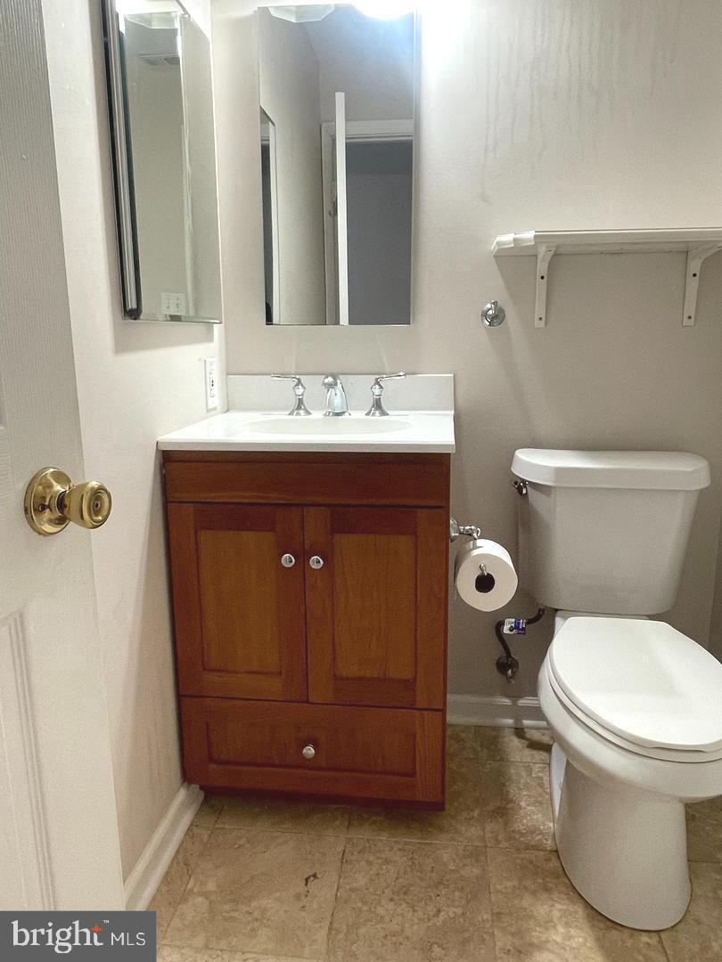 6223 Rathlin Drive Springfield, VA 22152 - Photo 24 of 30 LL BA