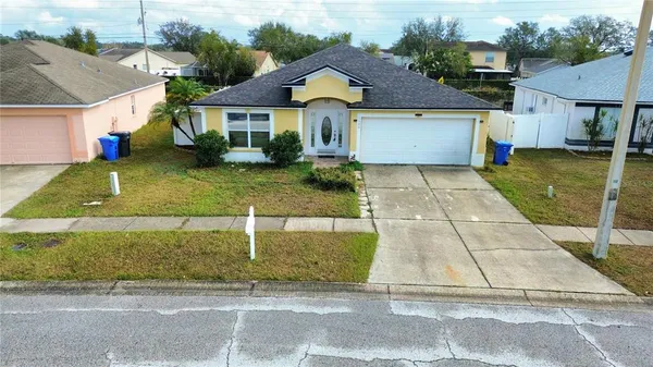 $2,295 | 1506 Silktree Court, Brandon, FL 33511