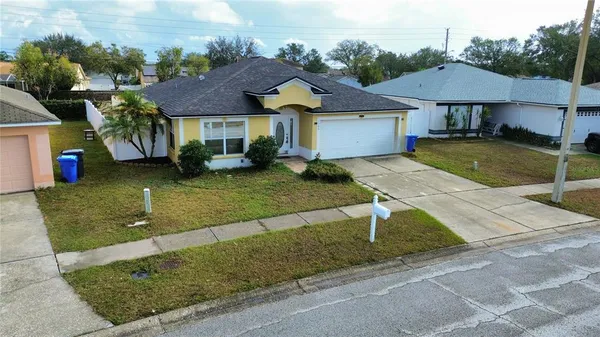 $2,295 | 1506 Silktree Court, Brandon, FL 33511