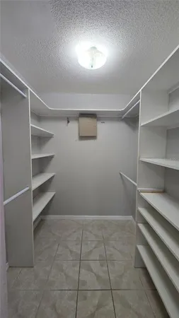 $2,295 | 1506 Silktree Court, Brandon, FL 33511