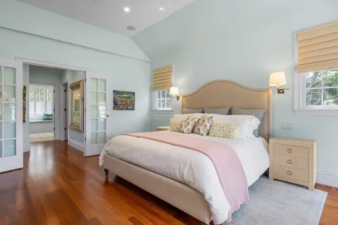 $6,450,000 | 8 Bowsprit Point, Mashpee, MA 02649