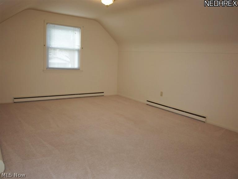 1577 Wood Road Cleveland, OH 44121 - Photo 10 of 25 2nd floor master bedroom 21x15 with a full bathroom