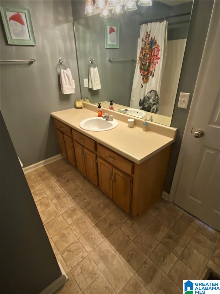 684 Bailey Road Weaver, AL 36277 - Photo 10 of 25