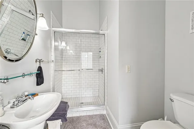 $3,000 | 702 North Carrollton Avenue, New Orleans, LA 70119