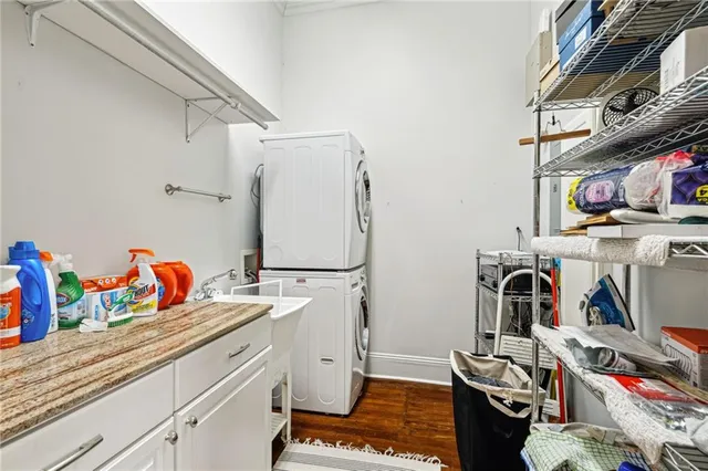 $3,000 | 702 North Carrollton Avenue, New Orleans, LA 70119