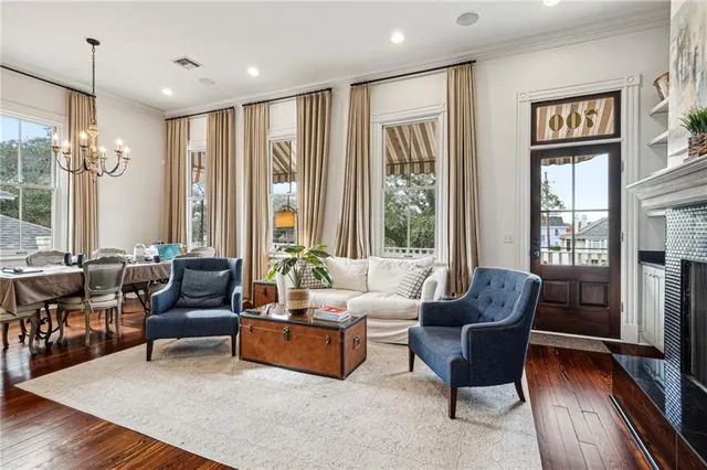 $3,000 | 702 North Carrollton Avenue, New Orleans, LA 70119