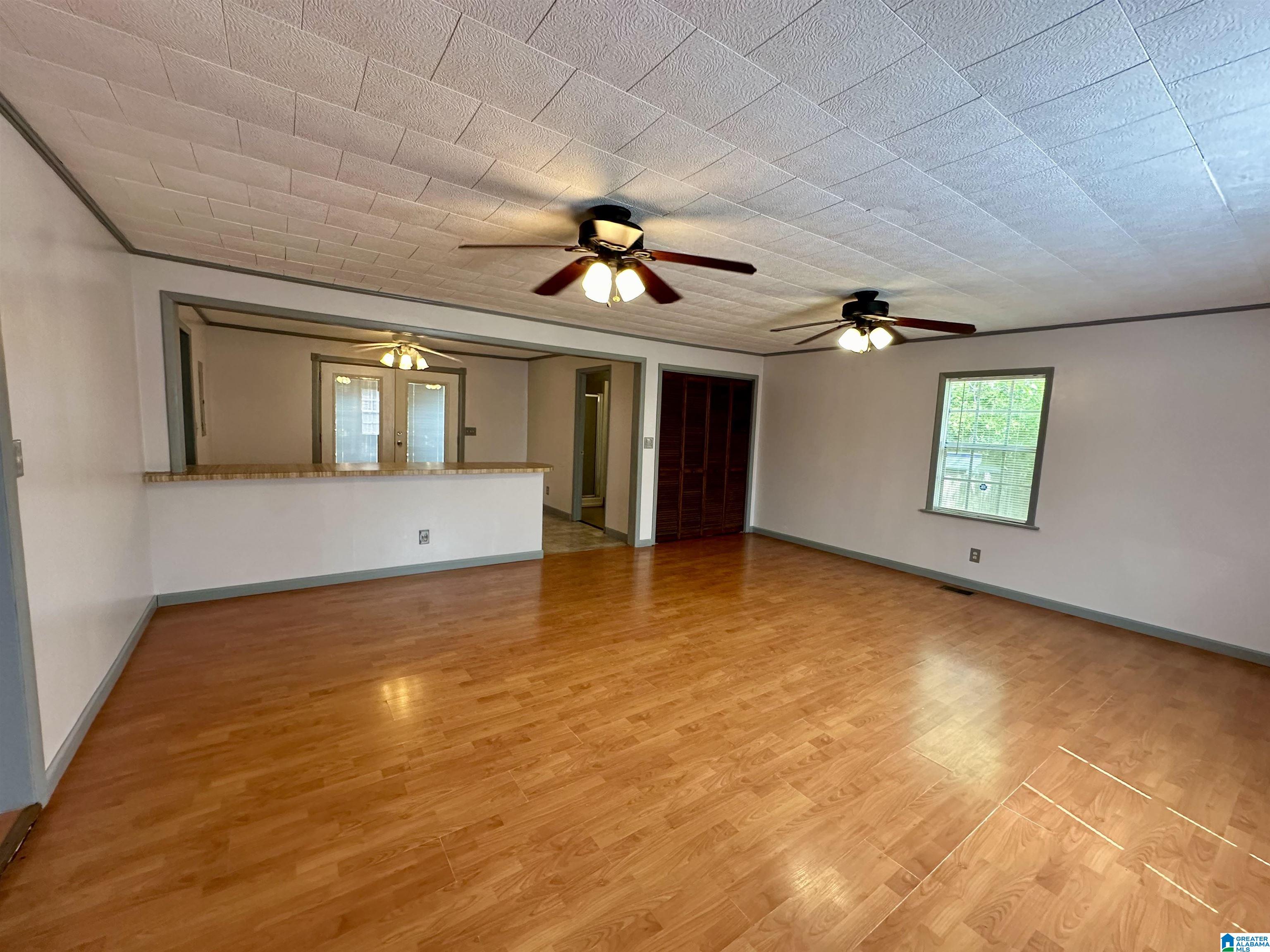 167 Cooperfield Circle Sylacauga, AL 35150 - Photo 7 of 32