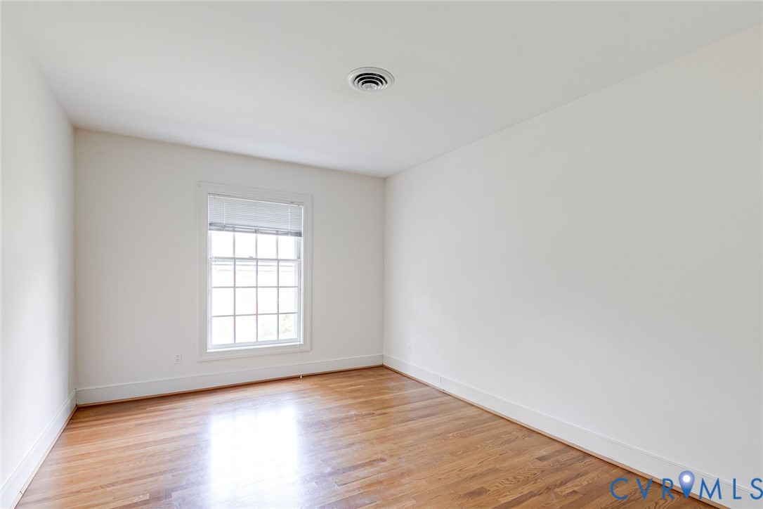 300 North Ridge Road, Unit 20 Henrico, VA 23229 - Photo 19 of 27