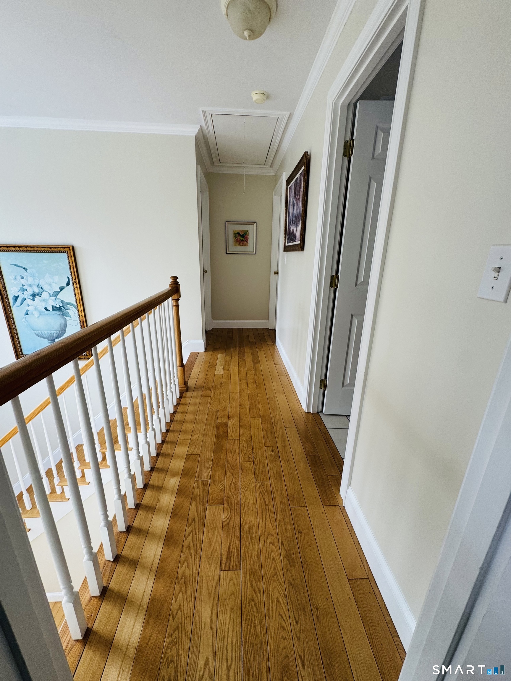 1350 Thompson Road Thompson, CT 06277 - Photo 21 of 39 a view of a hallway with wooden floor