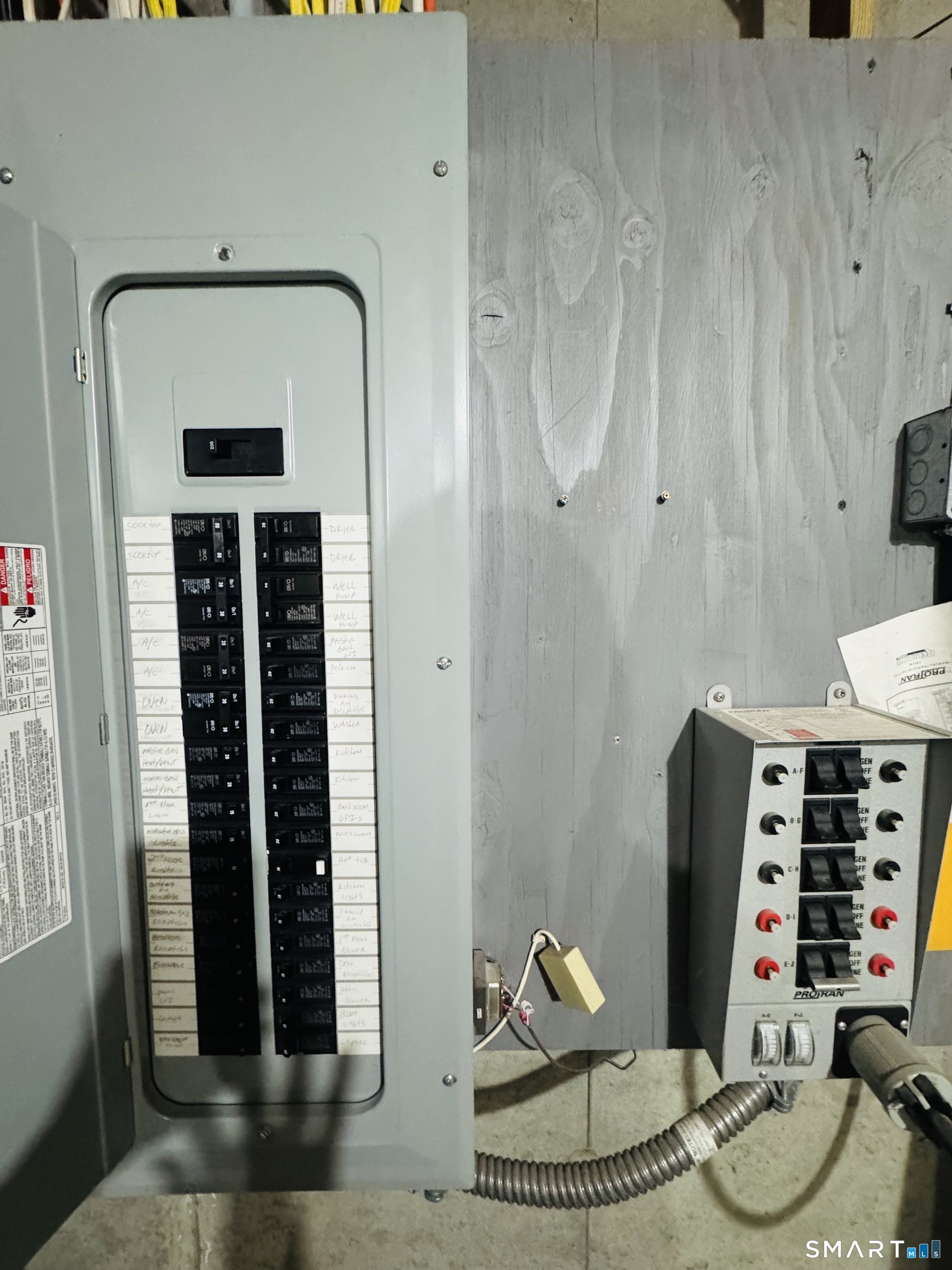 1350 Thompson Road Thompson, CT 06277 - Photo 38 of 39 a living room with furniture and decor