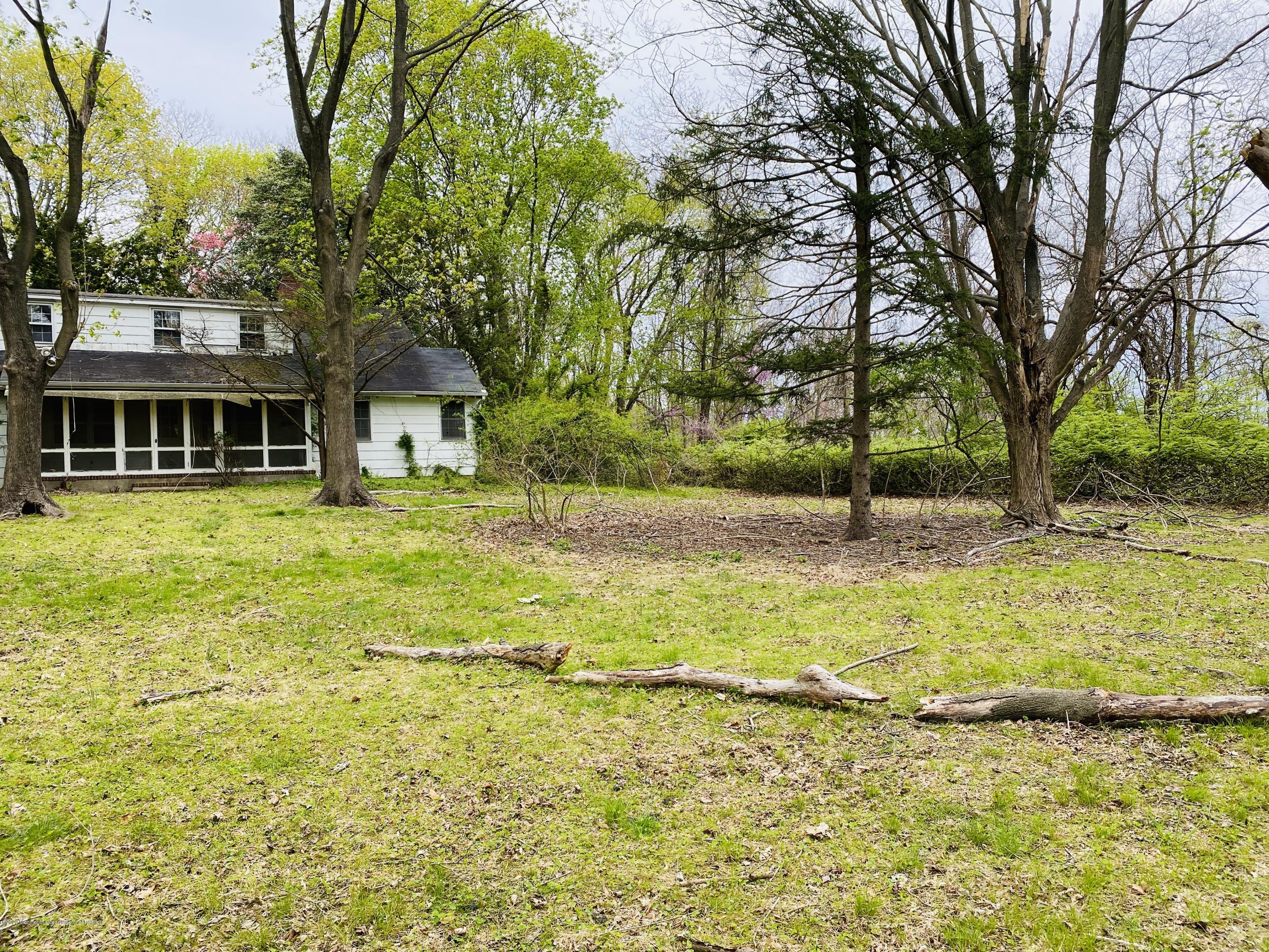 202 Sunnyside Road Lincroft, NJ 07738 - Photo 4 of 5 IMG_5711
