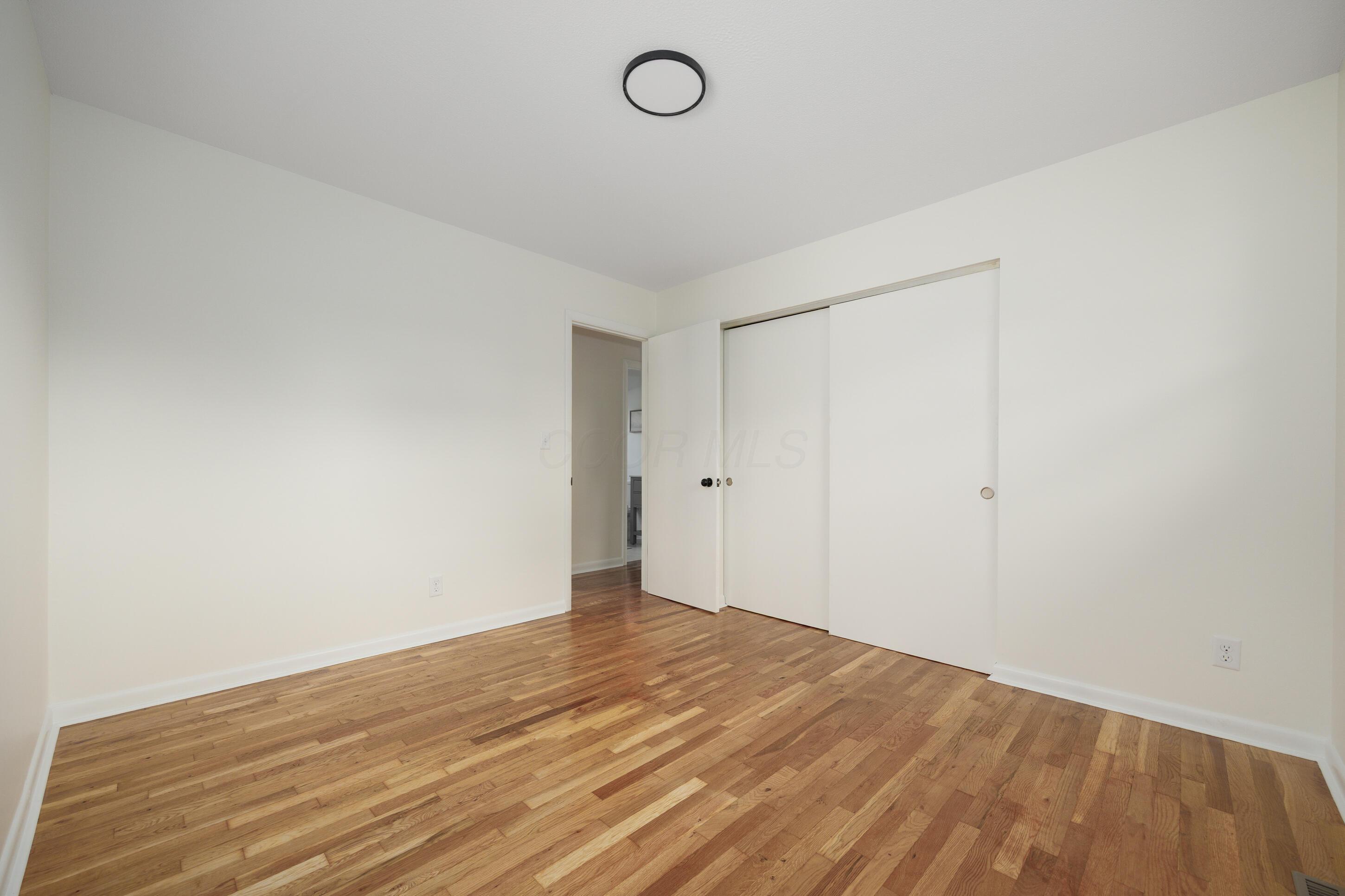 1079 Loring Road Columbus, OH 43224 - Photo 24 of 48 Bedroom 4