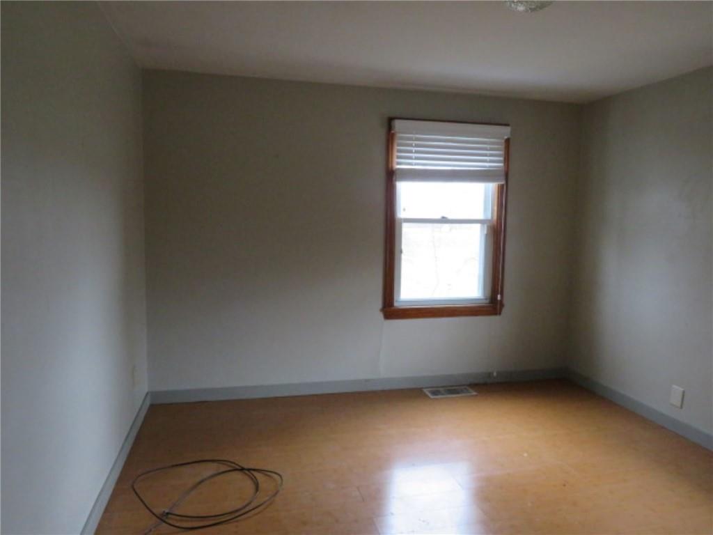 1878 Bakerstown Road Tarentum, PA 15084 - Photo 13 of 28