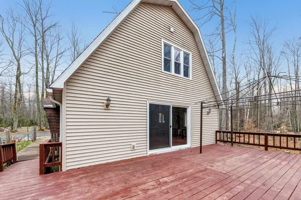 $374,900 | 14684 Buckshot Lane, Lakewood, WI 54138