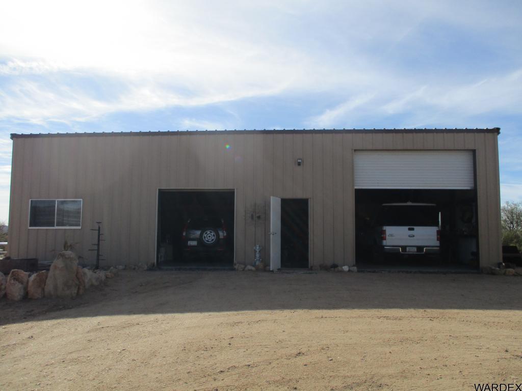 20374 South Roadrunner Road Yucca, AZ 86438 - Photo 15 of 38 Additional Photo