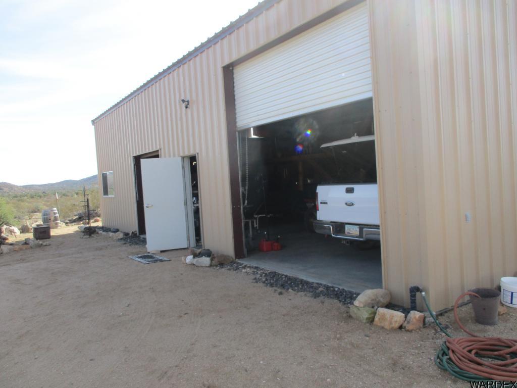 20374 South Roadrunner Road Yucca, AZ 86438 - Photo 16 of 38 Additional Photo