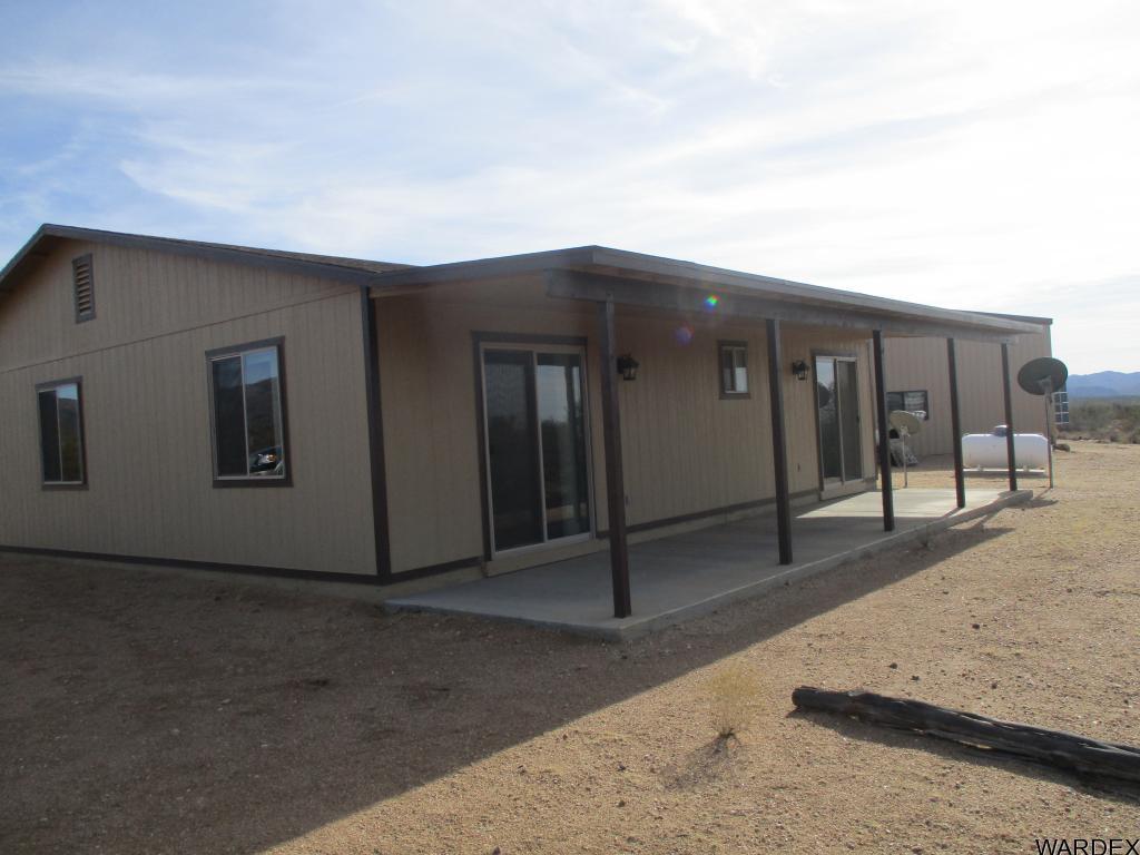 20374 South Roadrunner Road Yucca, AZ 86438 - Photo 3 of 38 Additional Photo