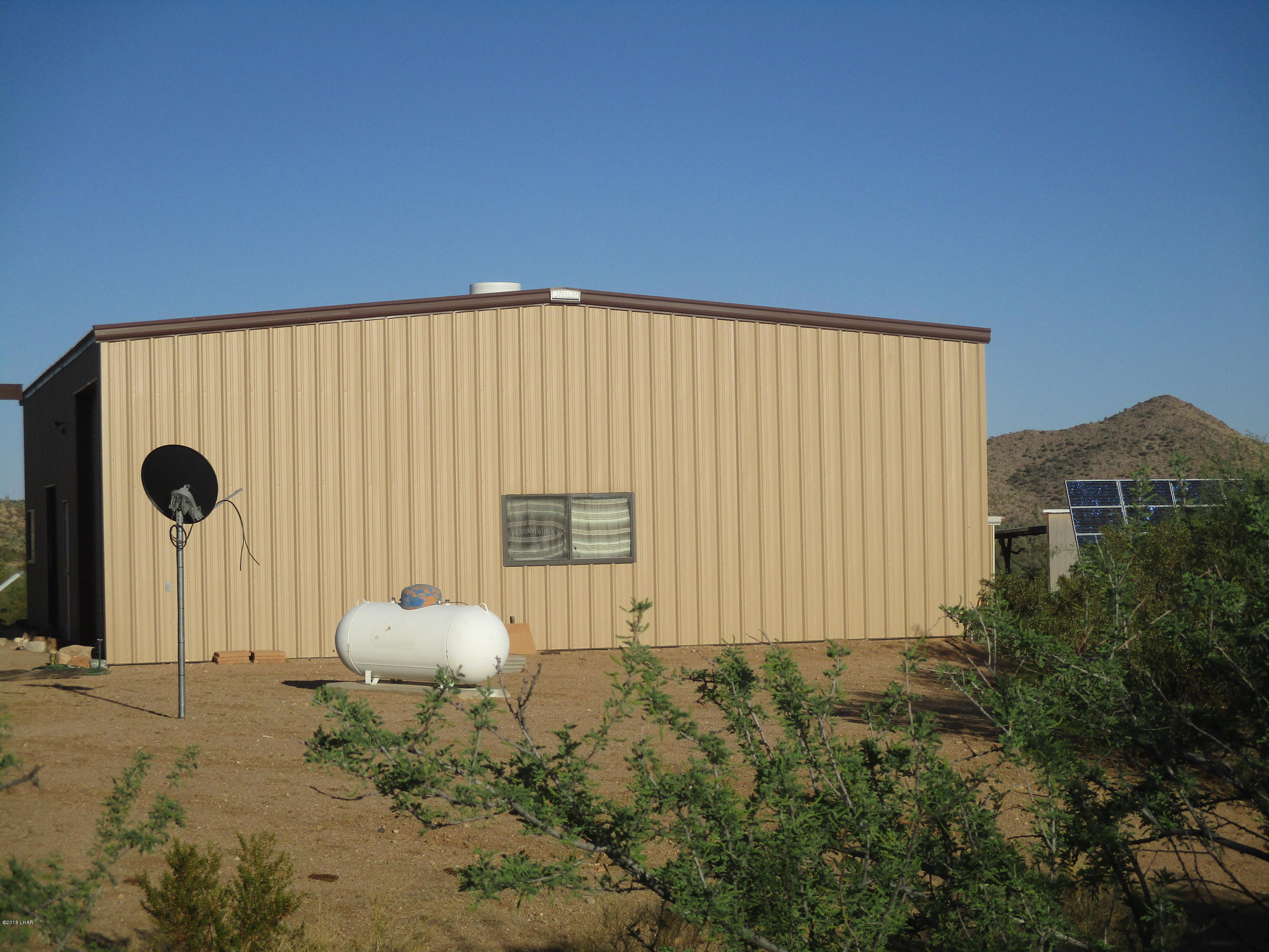 20374 South Roadrunner Road Yucca, AZ 86438 - Photo 37 of 38 IMG_1594
