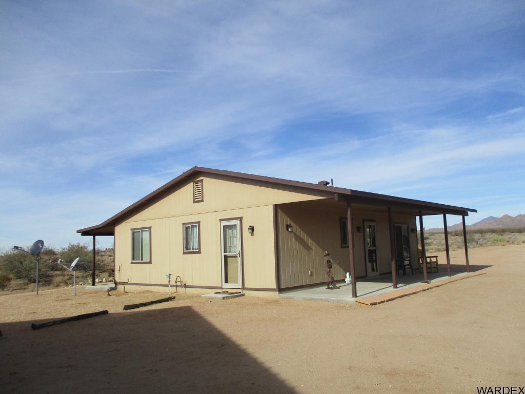 20374 South Roadrunner Road Yucca, AZ 86438 - Photo 5 of 38 Additional Photo