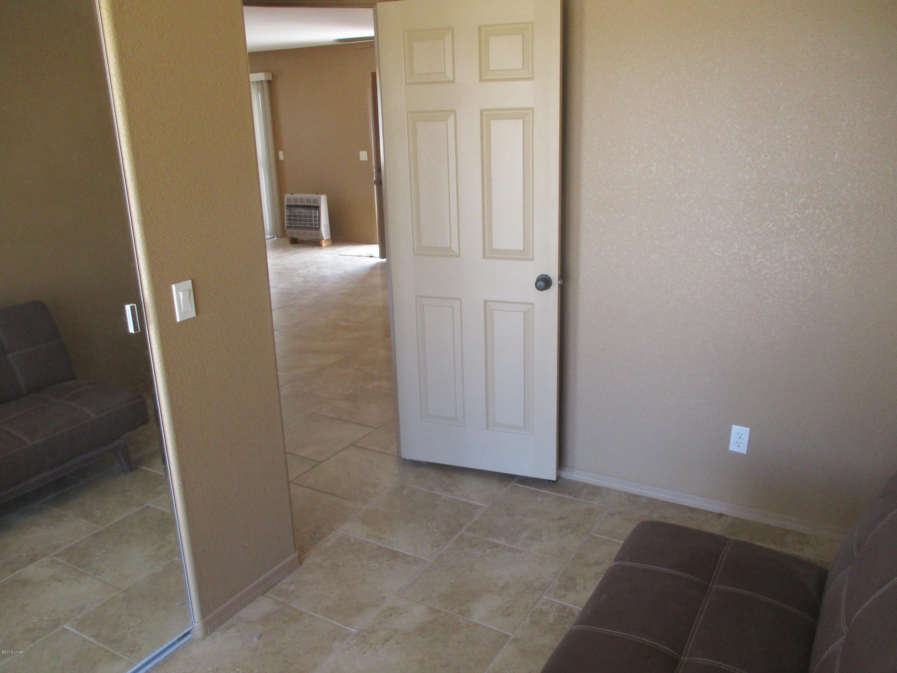 20374 South Roadrunner Road Yucca, AZ 86438 - Photo 10 of 38 IMG_1533