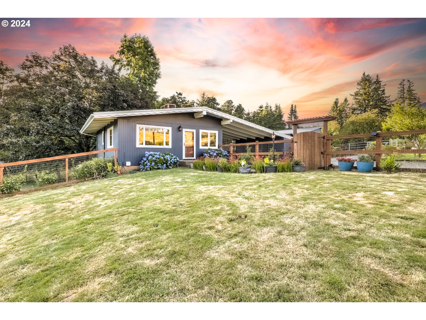 24411 Southwest Stafford Road Tualatin, OR 97062 - Photo 26 of 48 Gallery Image 26