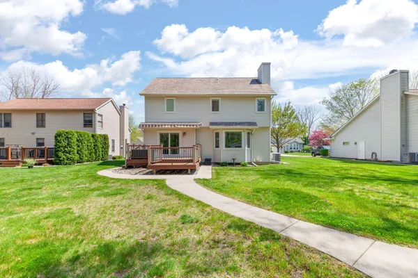 $369,900 | 841 Scarlet Oak Drive, Monroe, MI 48162