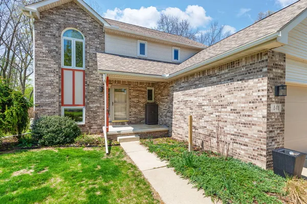 $369,900 | 841 Scarlet Oak Drive, Monroe, MI 48162