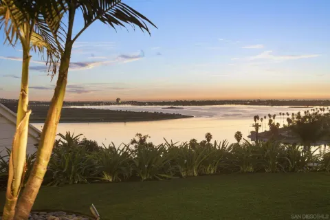 $3,790,000 | 3080 Lloyd Street, San Diego, CA 92117